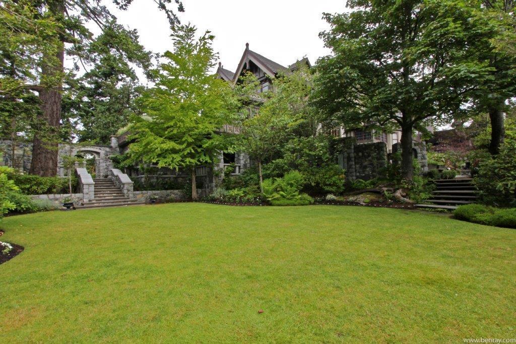 English Inn Esquimalt 外观 照片